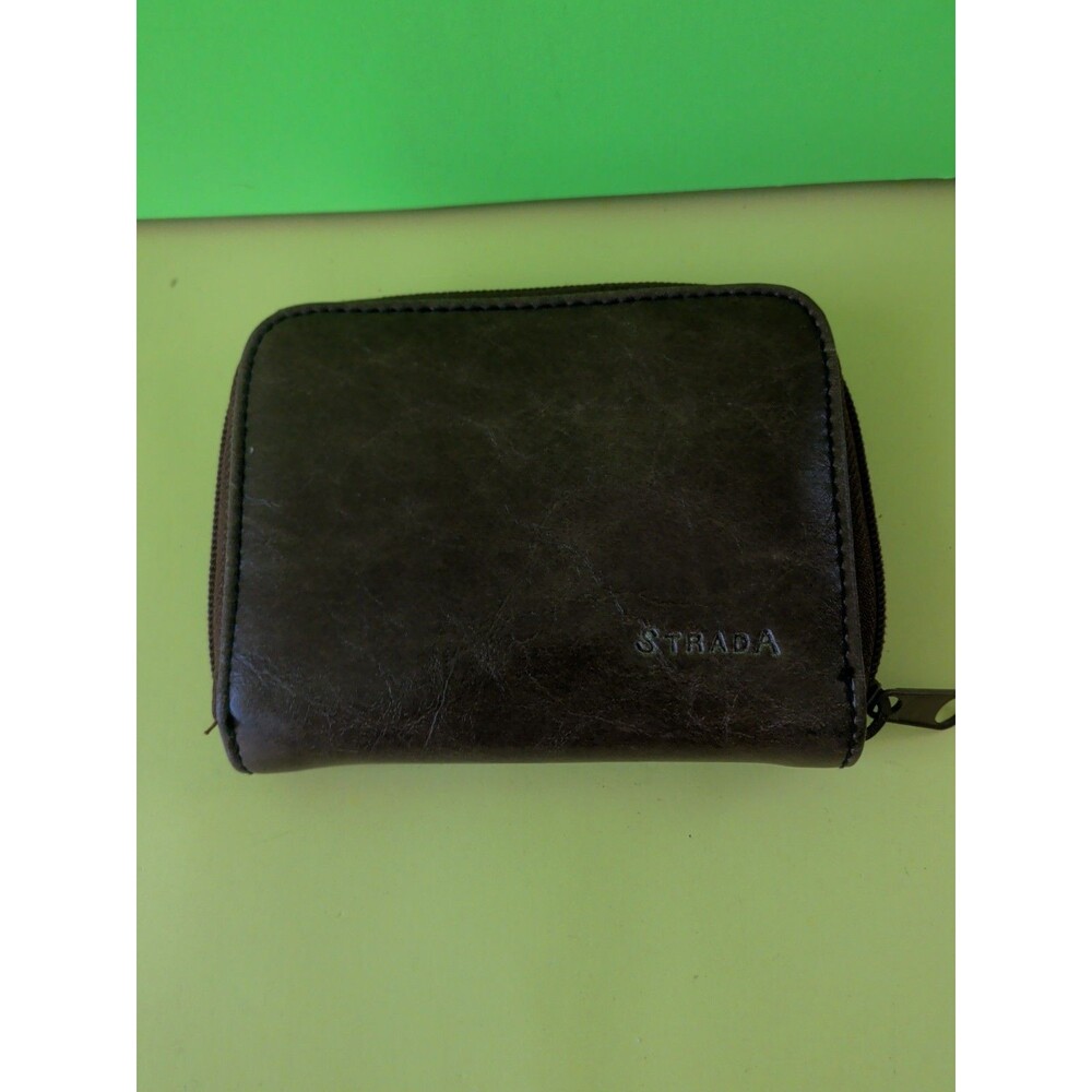 Strada leather wallet zip around